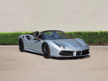 Used Ferrari 488 2016 for sale - 78639321: Photo
