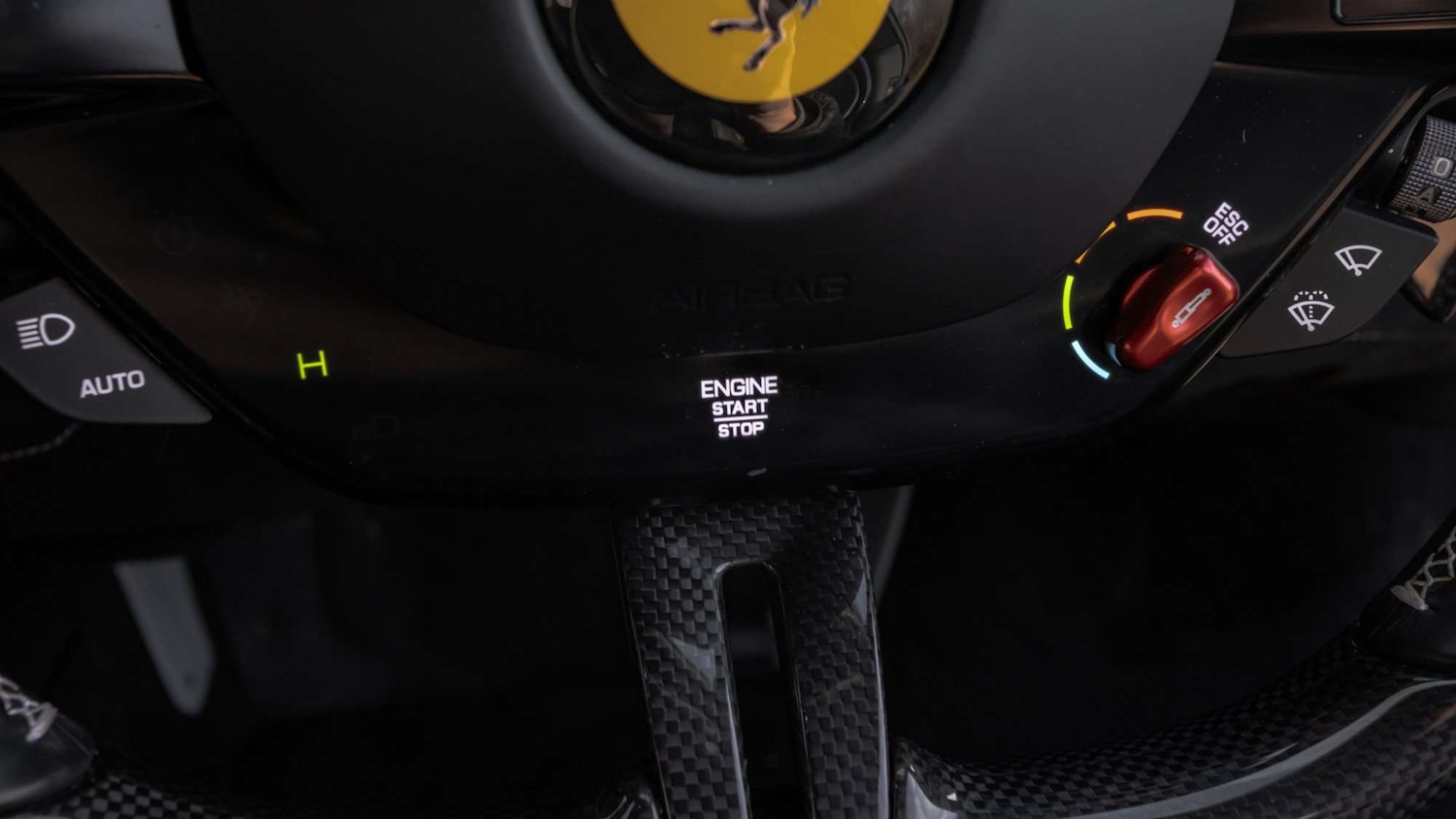 Used Ferrari 296 GTB 2022 for sale - 77233105: Photo 17