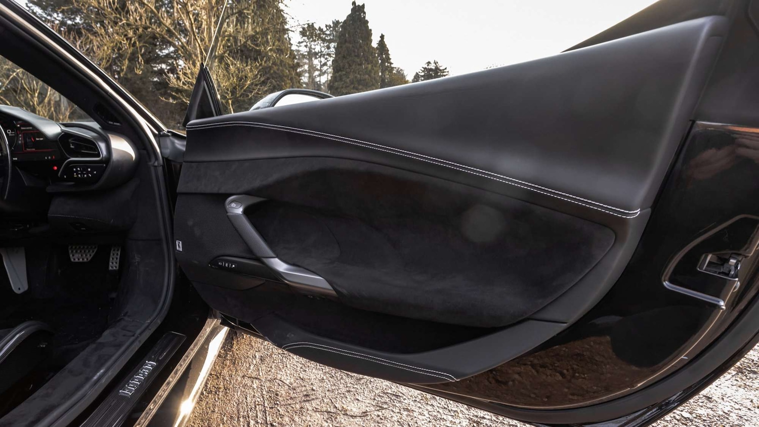 Used Ferrari 296 GTB 2022 for sale - 77233105: Photo 23