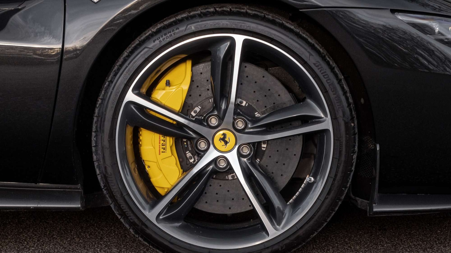 Used Ferrari 296 GTB 2022 for sale - 77233105: Photo 8