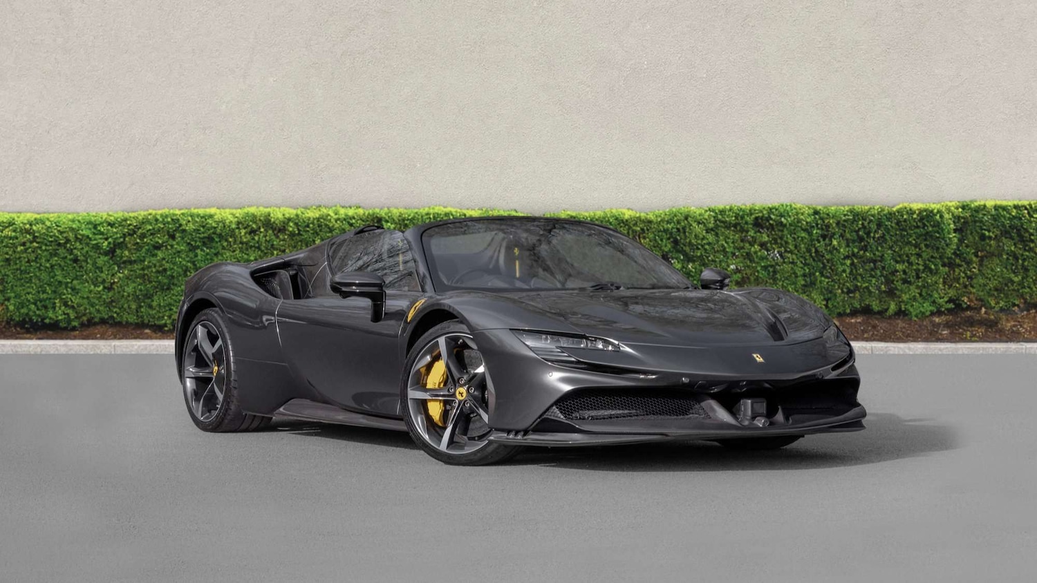 Used Ferrari SF90 Spider 2023 for sale - 77996170: Photo 2