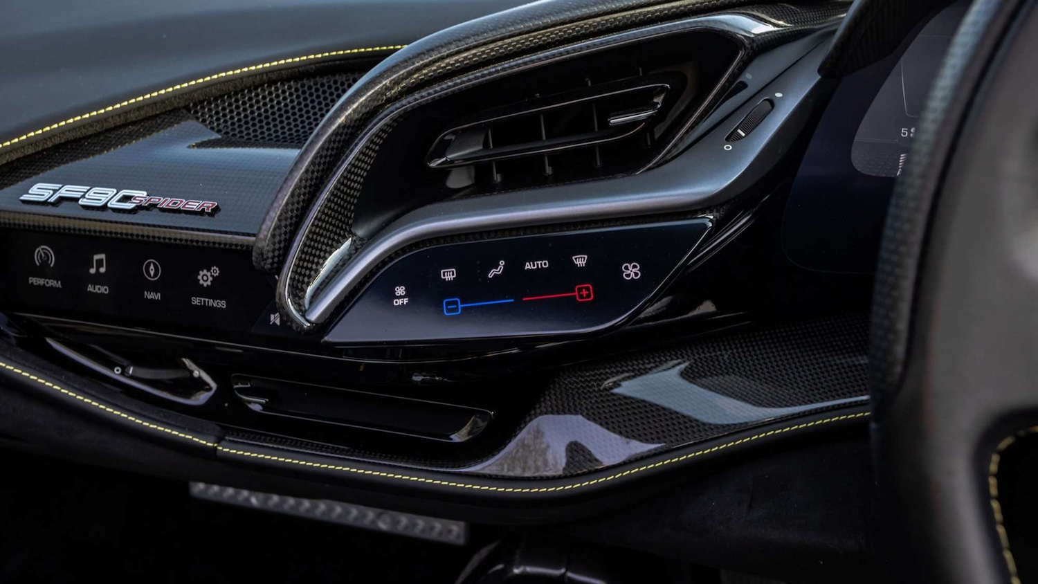 Used Ferrari SF90 Spider 2023 for sale - 77996170: Photo 20