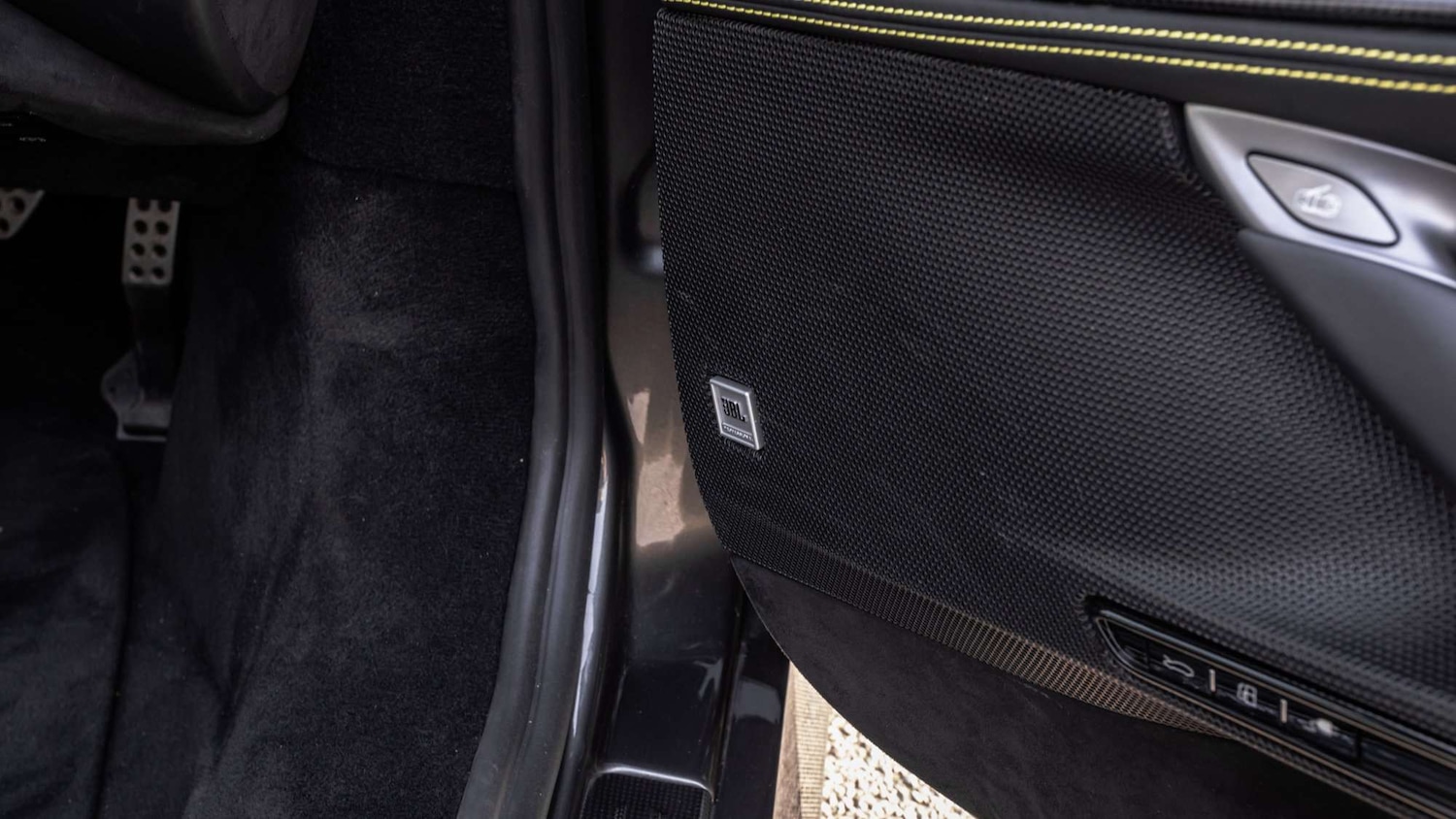 Used Ferrari SF90 Spider 2023 for sale - 77996170: Photo 22