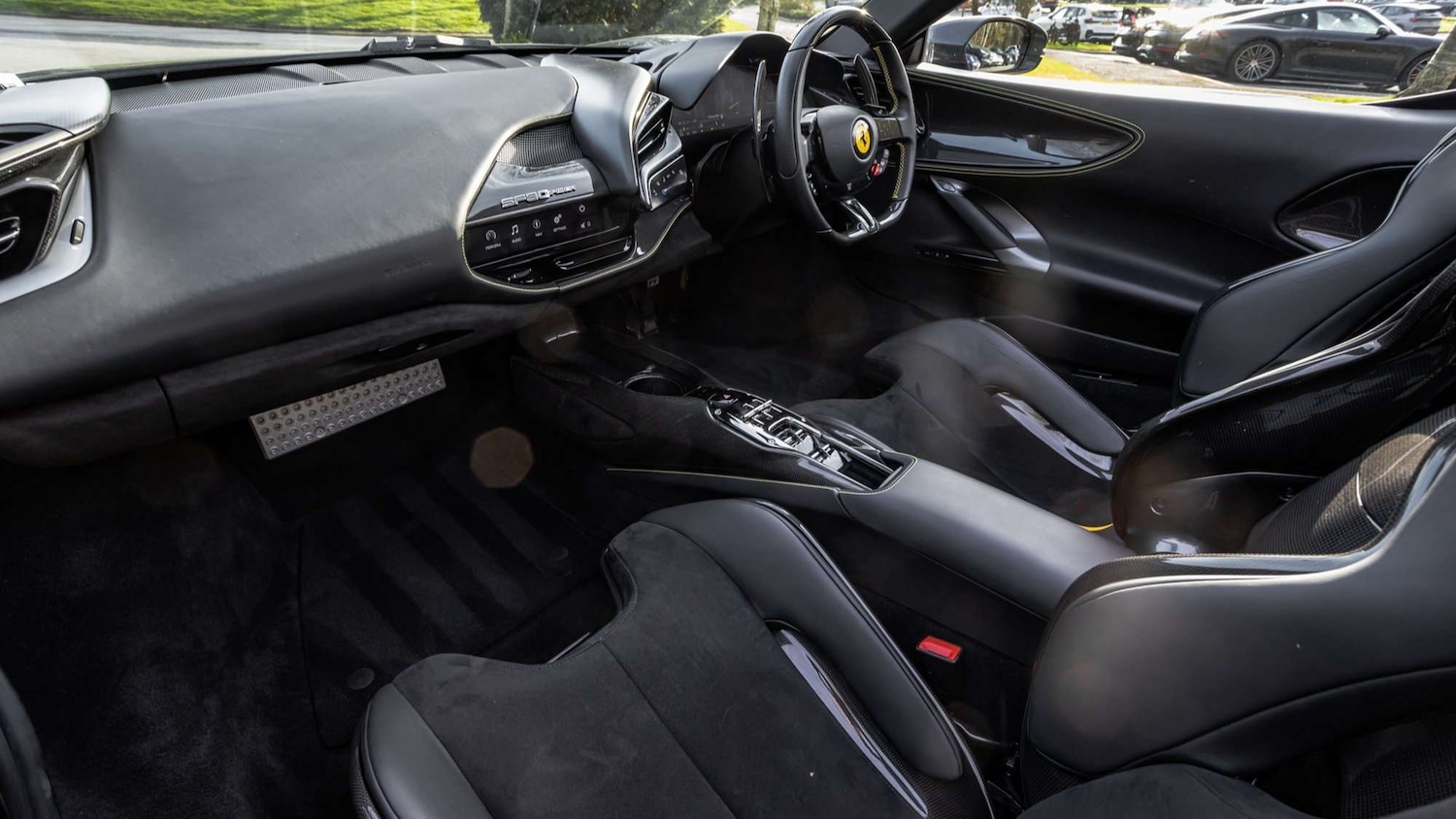 Used Ferrari SF90 Spider 2023 for sale - 77996170: Photo 6
