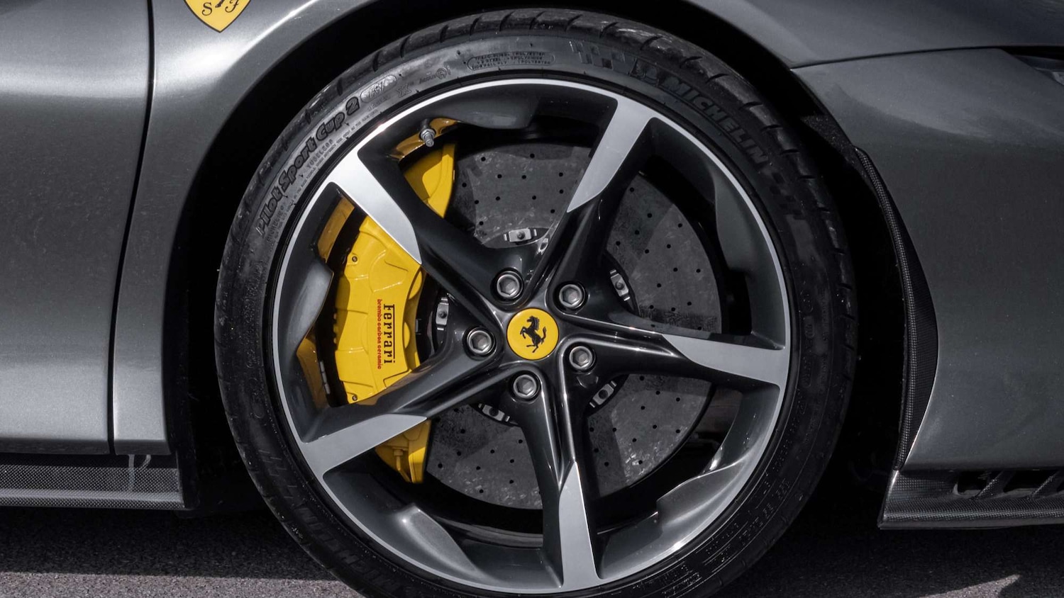 Used Ferrari SF90 Spider 2023 for sale - 77996170: Photo 7