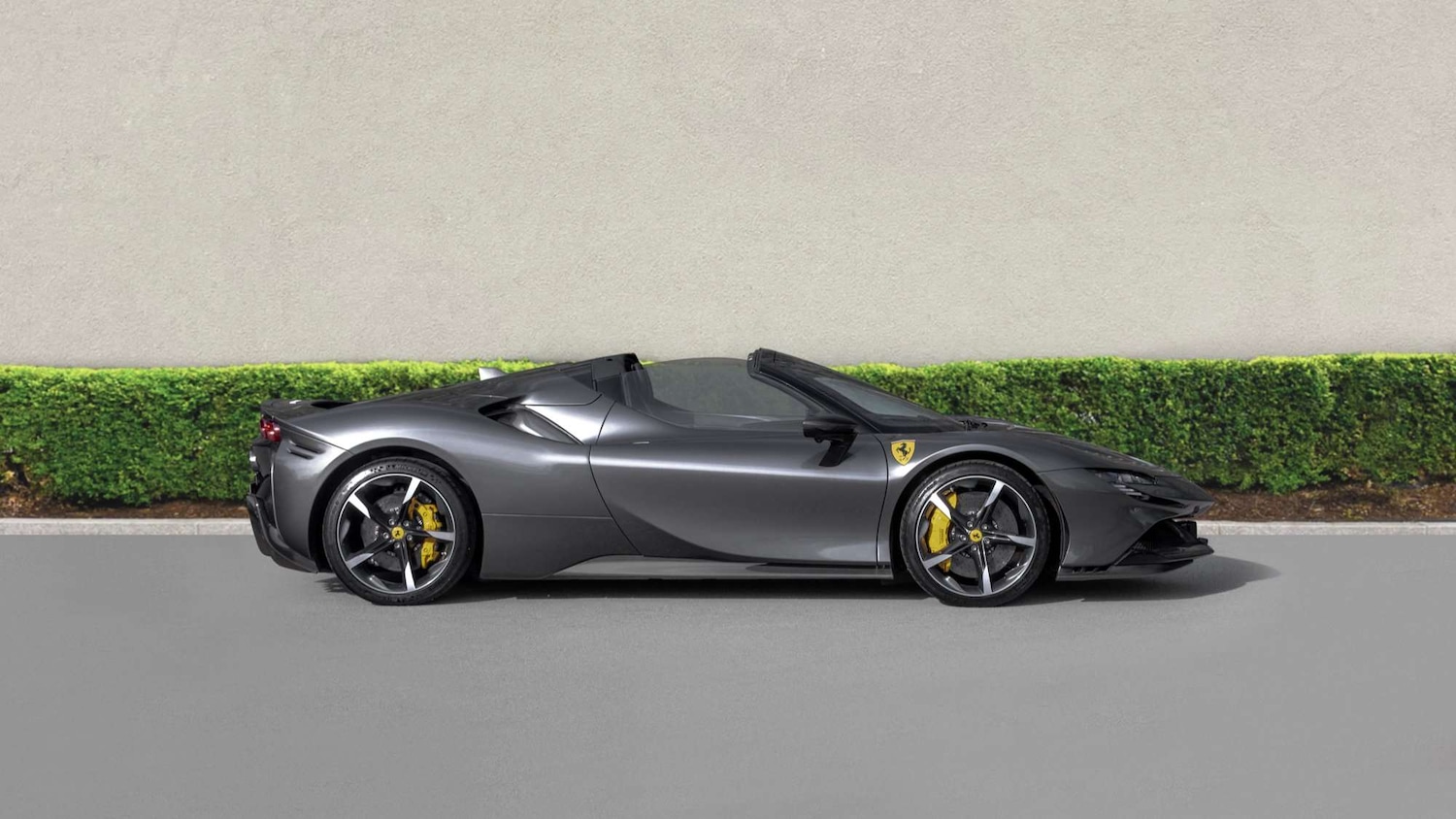 Used Ferrari SF90 Spider 2023 for sale - 77996170: Photo 8