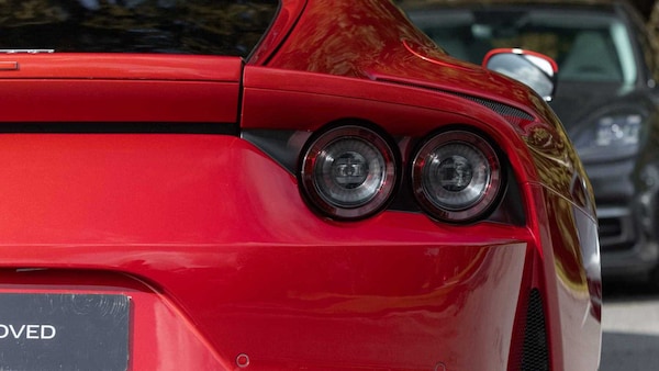 Used Ferrari 812 Superfast 2019 for sale - 75452886: Photo 28