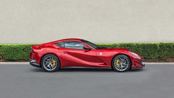 Used Ferrari 812 Superfast 2019 for sale - 75452886: Photo 3