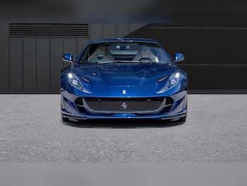 Used Ferrari 812 Superfast 2018 for sale - 75216943: Photo
