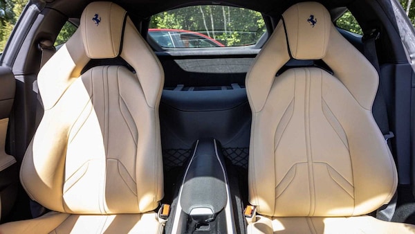 Used Ferrari 812 Superfast 2018 for sale - 75216943: Photo 9