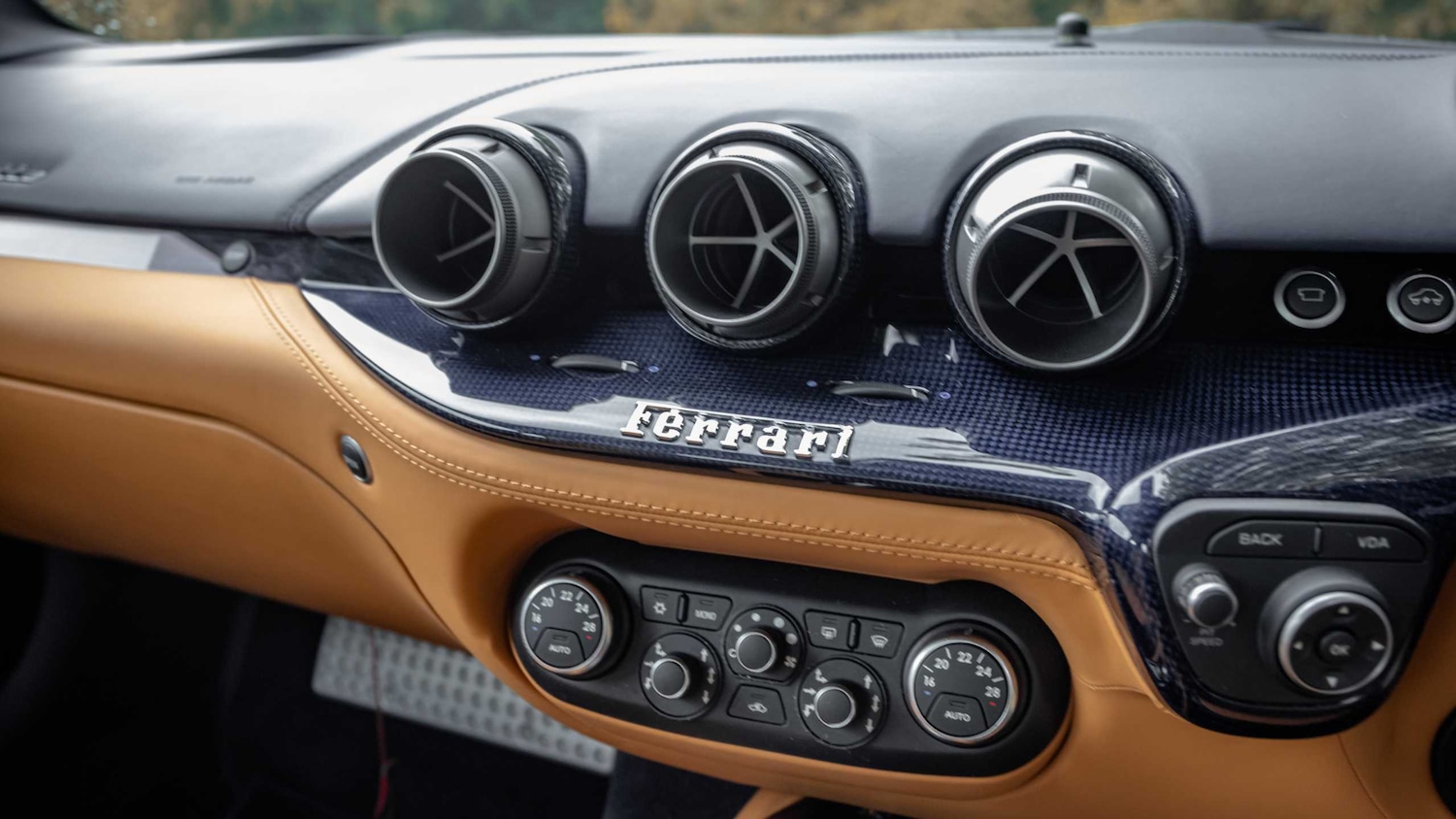 Used Ferrari F12 Berlinetta for sale - 76575947: Photo 16