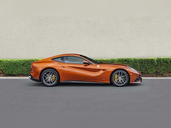 Used Ferrari F12 Berlinetta 2017 for sale - 76575947: Photo