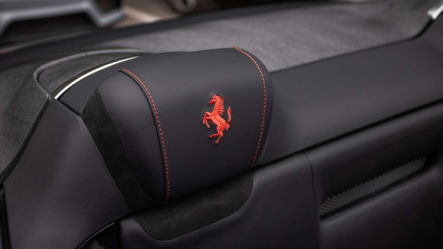 Used Ferrari Roma 2024 for sale - 75218849: Photo 17