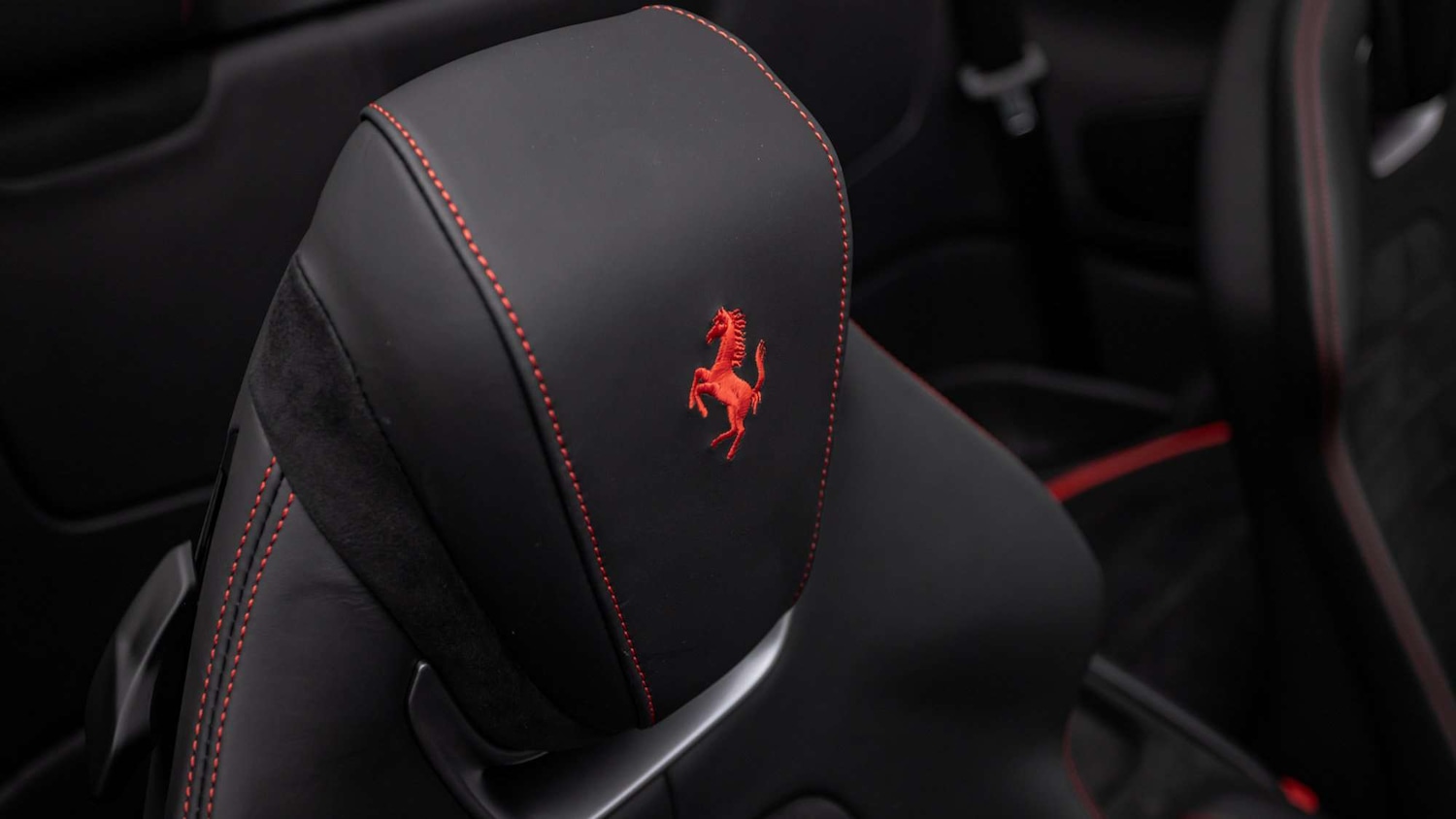 Used Ferrari Roma 2024 for sale - 75218849: Photo 18