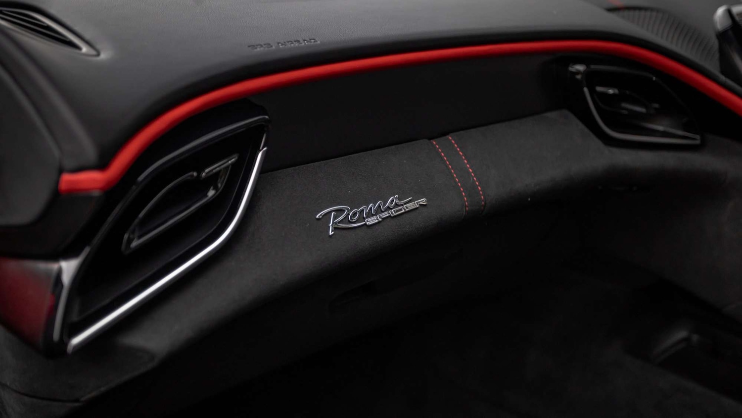 Used Ferrari Roma 2024 for sale - 75218849: Photo 25