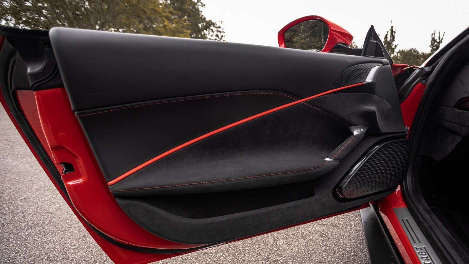 Used Ferrari Roma 2024 for sale - 75218849: Photo 26