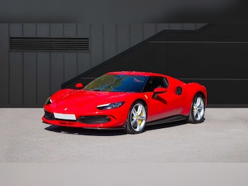 Used Ferrari 296 GTB 2023 for sale - 75218286: Photo