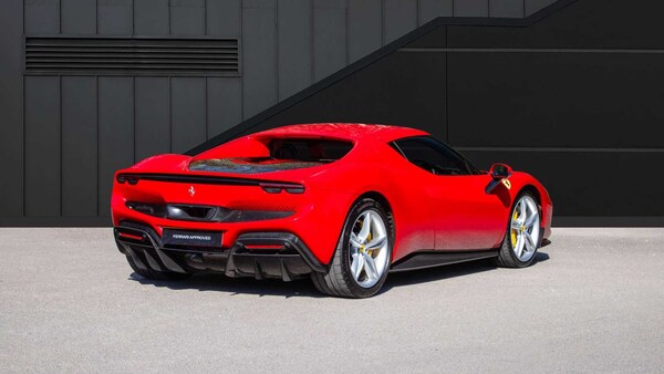 Used Ferrari 296 GTB 2023 for sale - 75218286: Photo 3