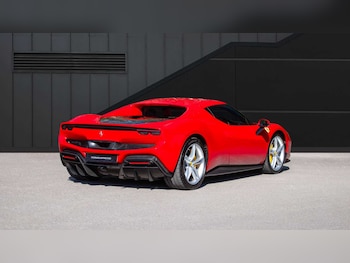 Used Ferrari 296 GTB 2023 for sale - 75218286: Photo