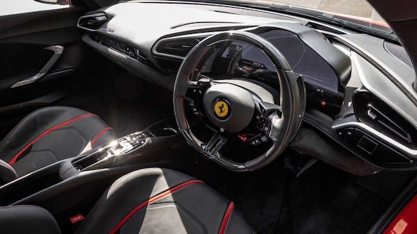 Used Ferrari 296 GTB 2023 for sale - 75218286: Photo 4