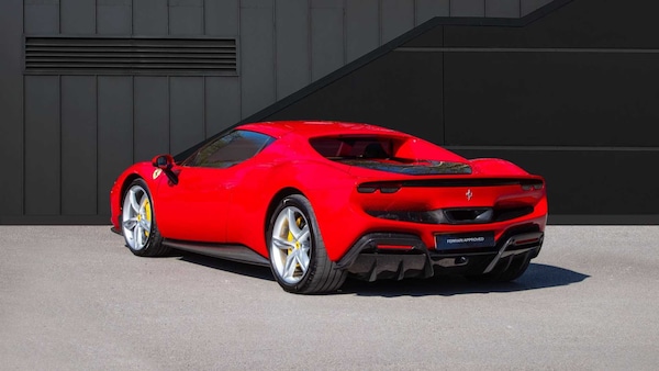 Used Ferrari 296 GTB 2023 for sale - 75218286: Photo 7