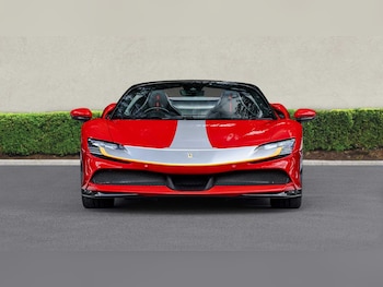 Used Ferrari SF90 Stradale 2022 for sale - 75818758: Photo