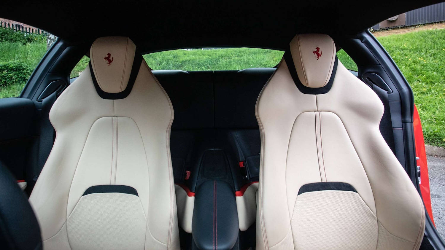 Used Ferrari Roma 2021 for sale - 77373715: Photo 26