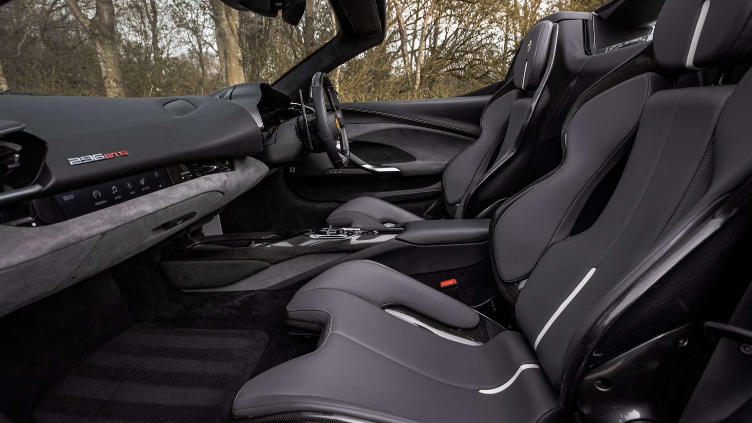 Used Ferrari 296 GTS for sale - 78173971: Photo 13