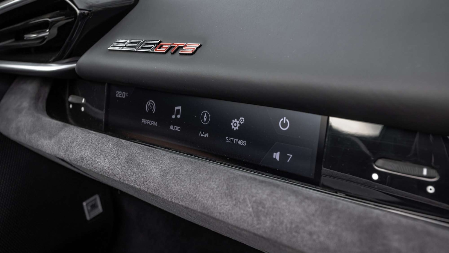 Used Ferrari 296 GTS for sale - 78173971: Photo 26