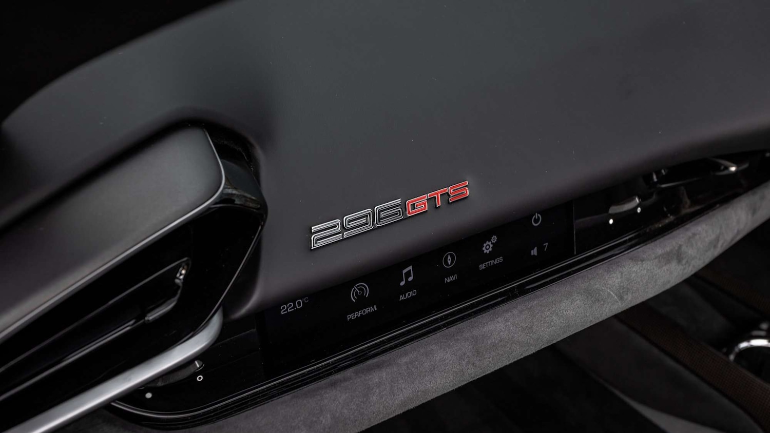 Used Ferrari 296 GTS for sale - 78173971: Photo 32