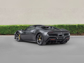 Used Ferrari 296 GTS 2025 for sale - 78173971: Photo