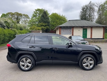 Used Toyota RAV4 2021 for sale - 78596420: Photo