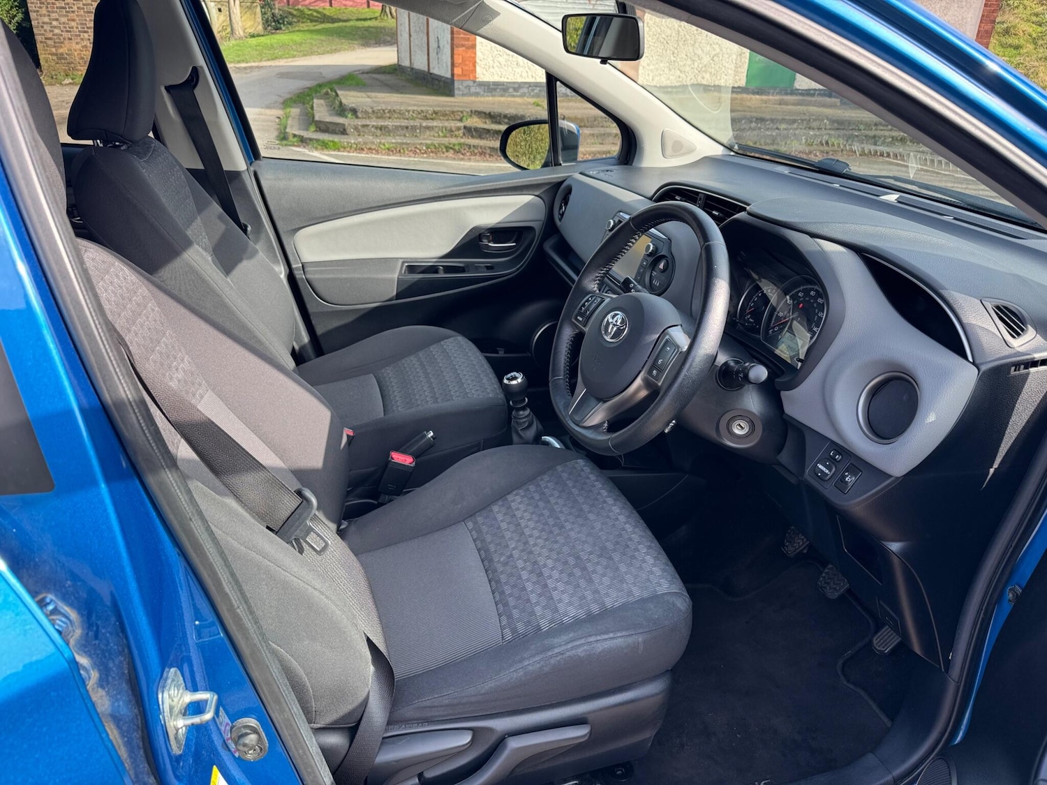 Used Toyota Yaris for sale - 77783140: Photo 15