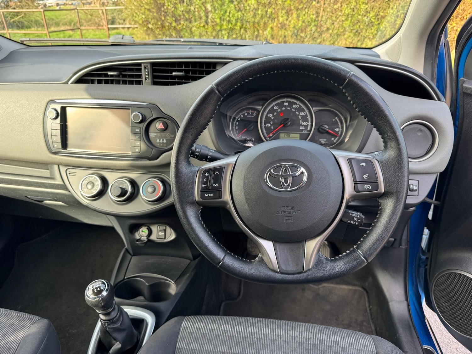 Used Toyota Yaris for sale - 77783140: Photo 17