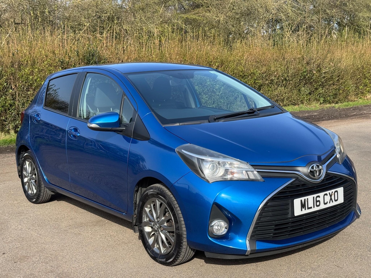 Used Toyota Yaris for sale - 77783140: Photo 2