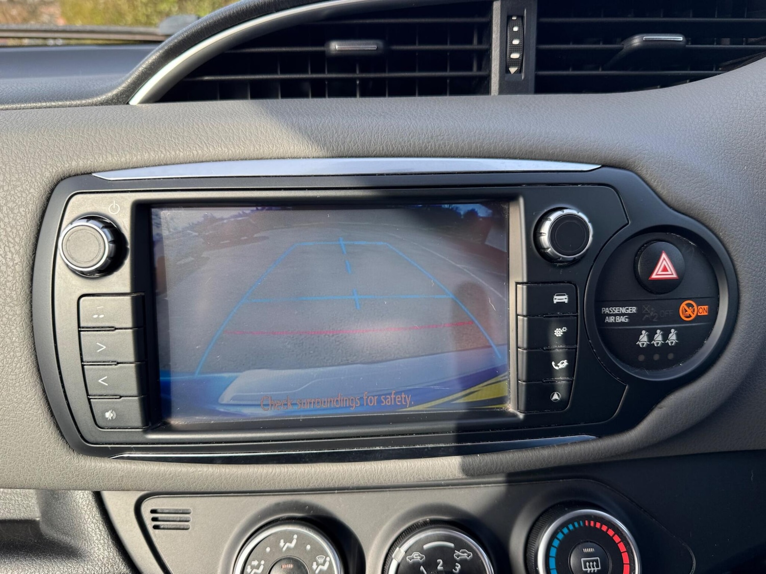 Used Toyota Yaris for sale - 77783140: Photo 21