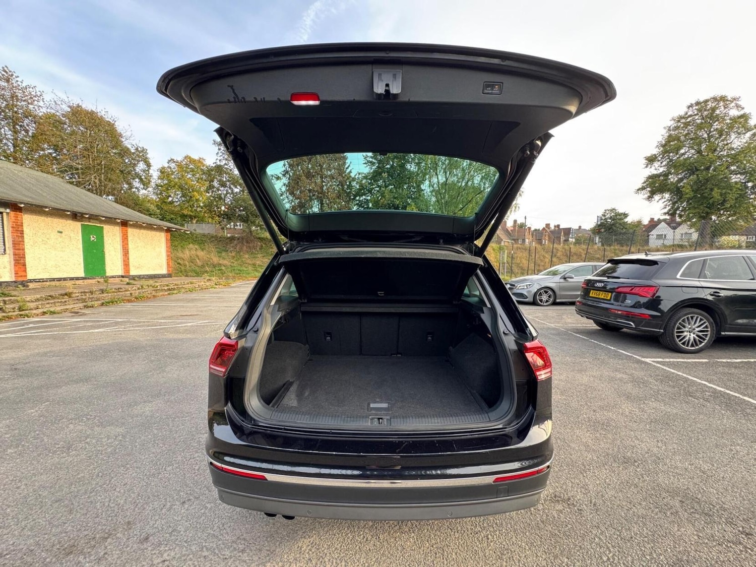 Used Volkswagen Tiguan for sale - 77343907: Photo 17