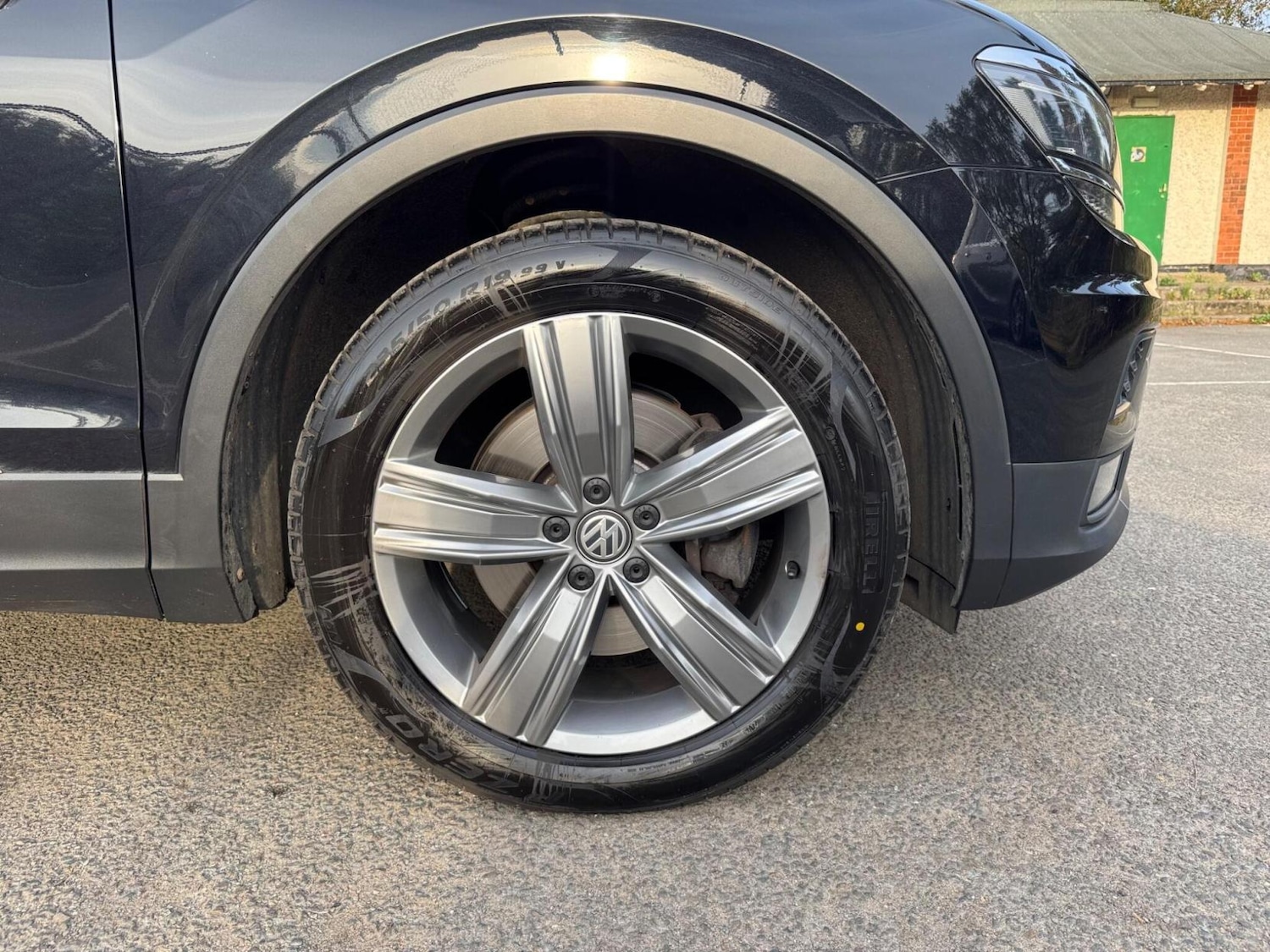 Used Volkswagen Tiguan for sale - 77343907: Photo 28