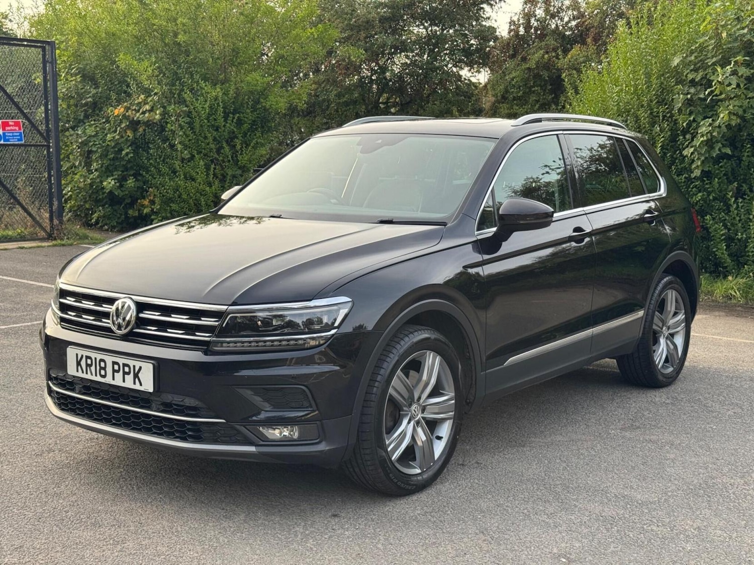 Used Volkswagen Tiguan for sale - 77343907: Photo 5