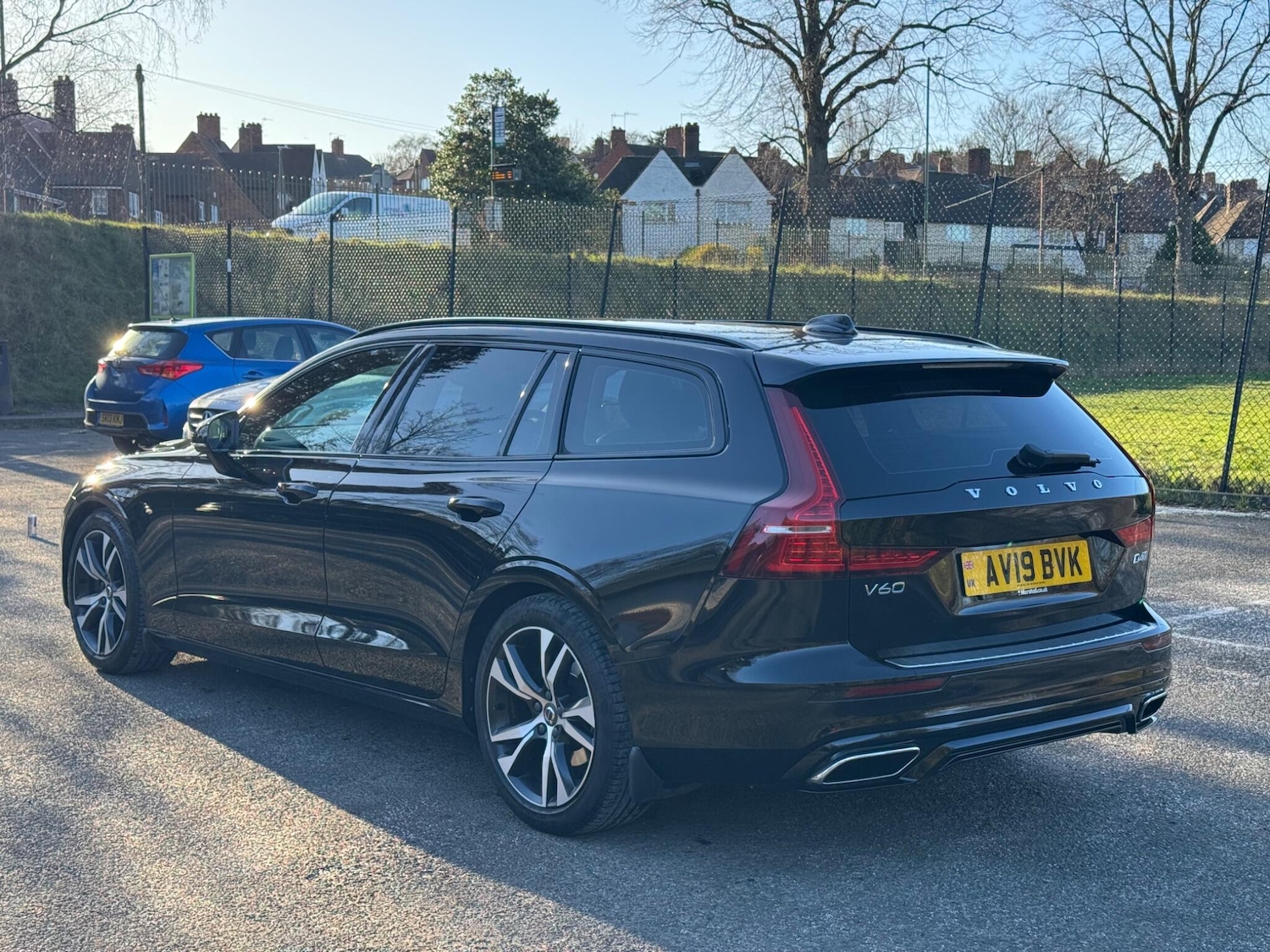 Used Volvo V60 2019 for sale - 77345358: Photo 12