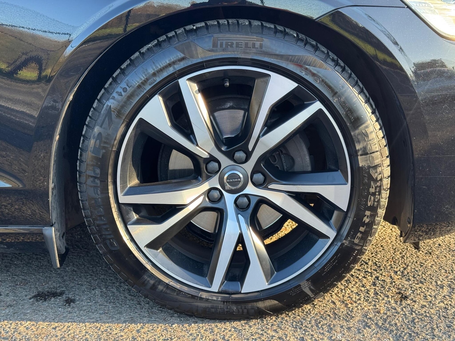 Used Volvo V60 2019 for sale - 77345358: Photo 36