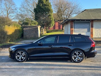 Used Volvo V60 2019 for sale - 77345358: Photo