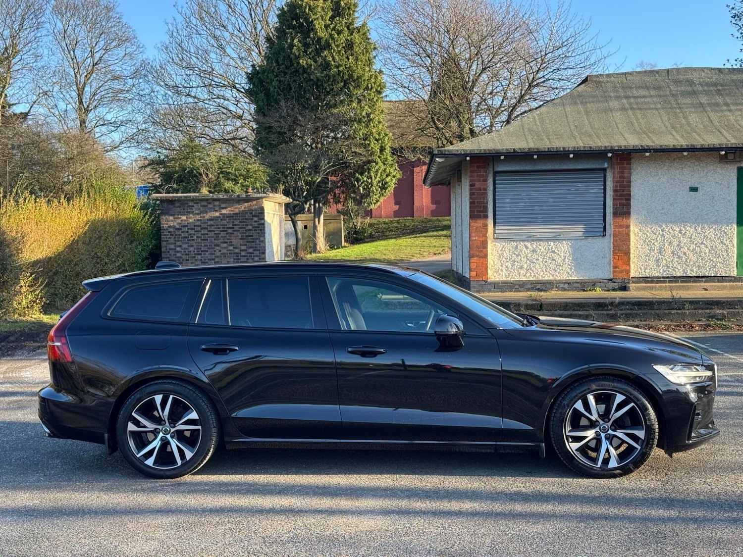 Used Volvo V60 2019 for sale - 77345358: Photo 8