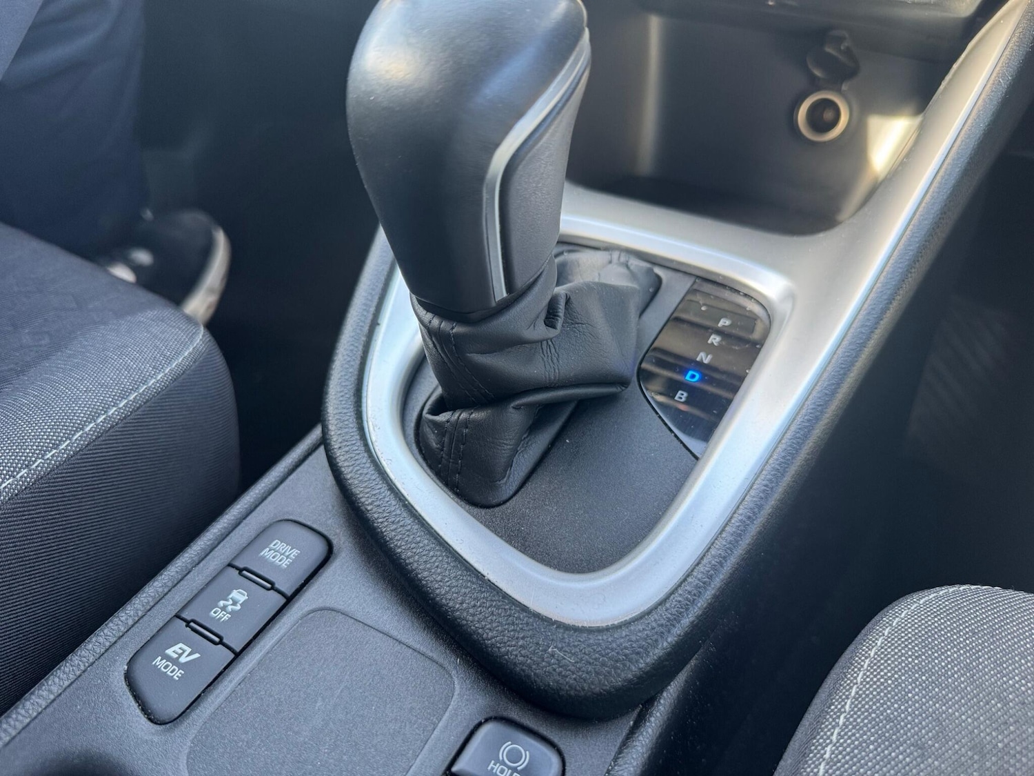 Used Toyota Yaris for sale - 77753375: Photo 18