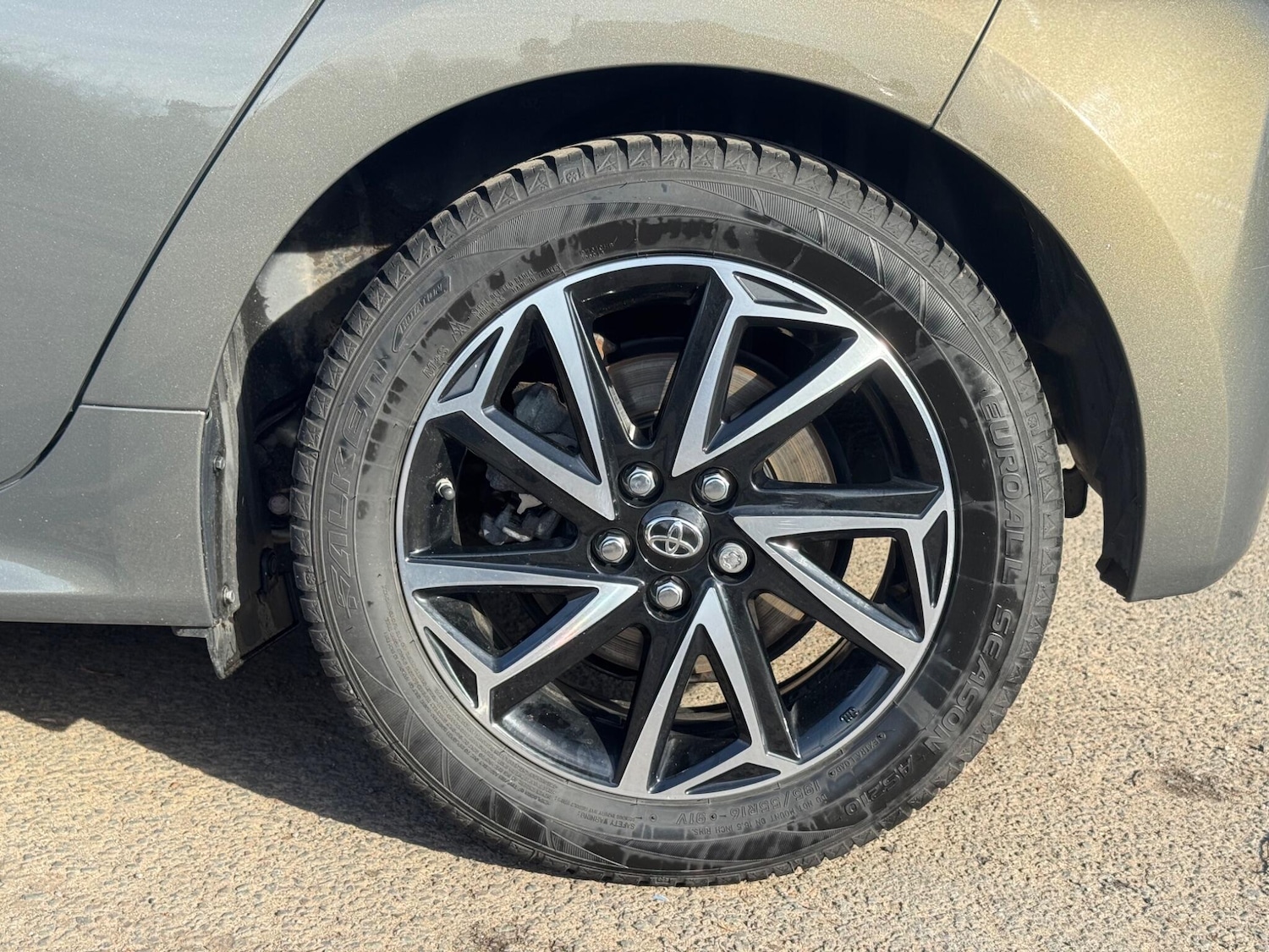 Used Toyota Yaris for sale - 77753375: Photo 27