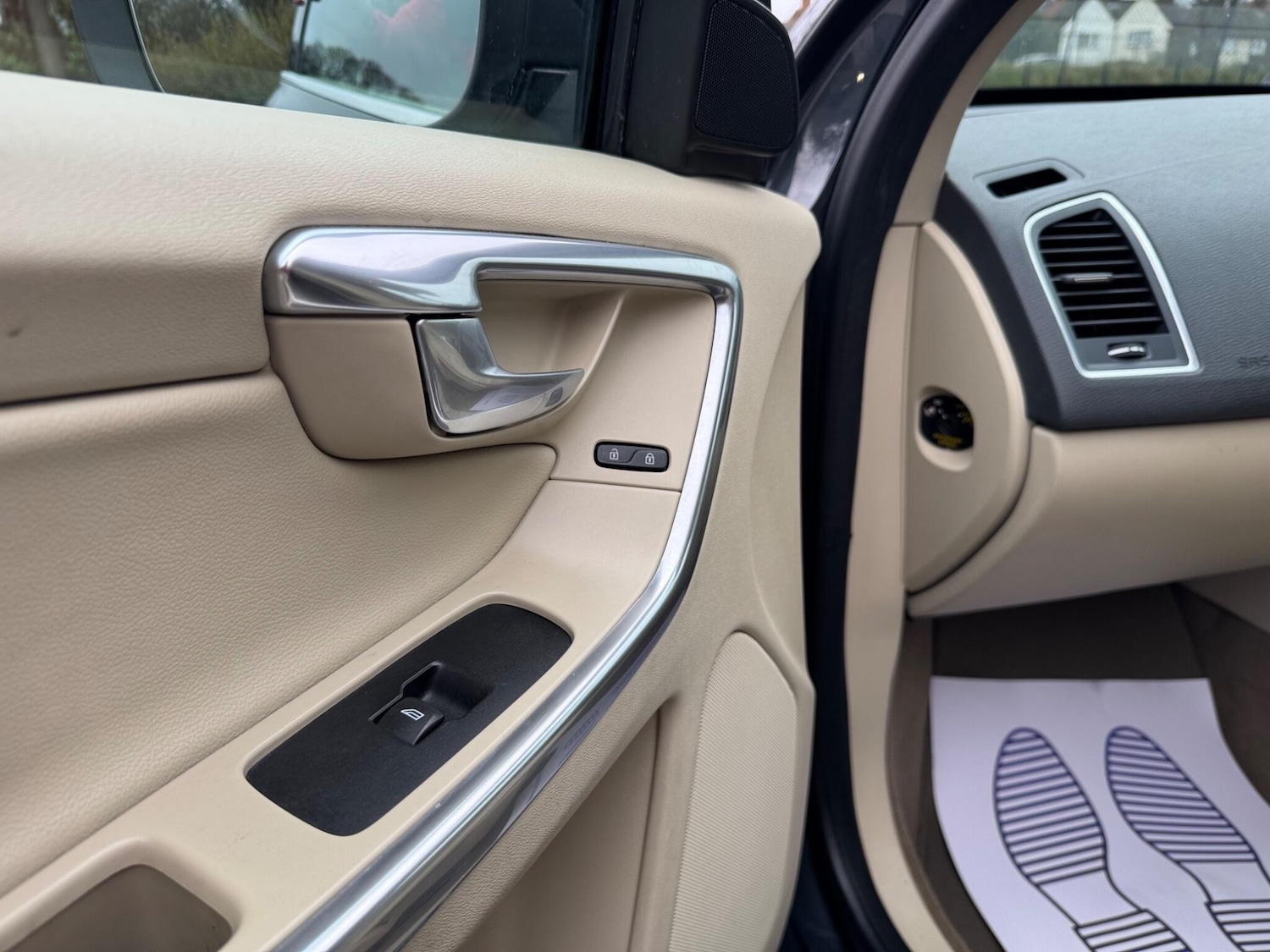 Used Volvo XC60 2014 for sale - 77957156: Photo 18