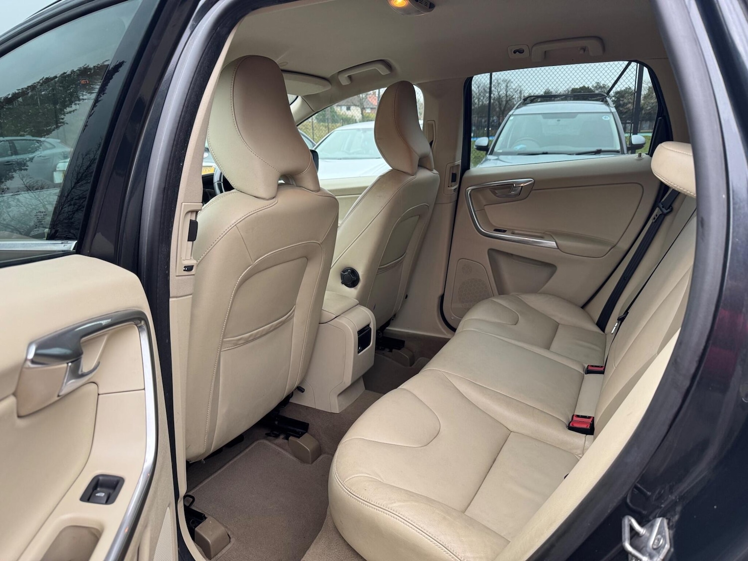 Used Volvo XC60 2014 for sale - 77957156: Photo 19