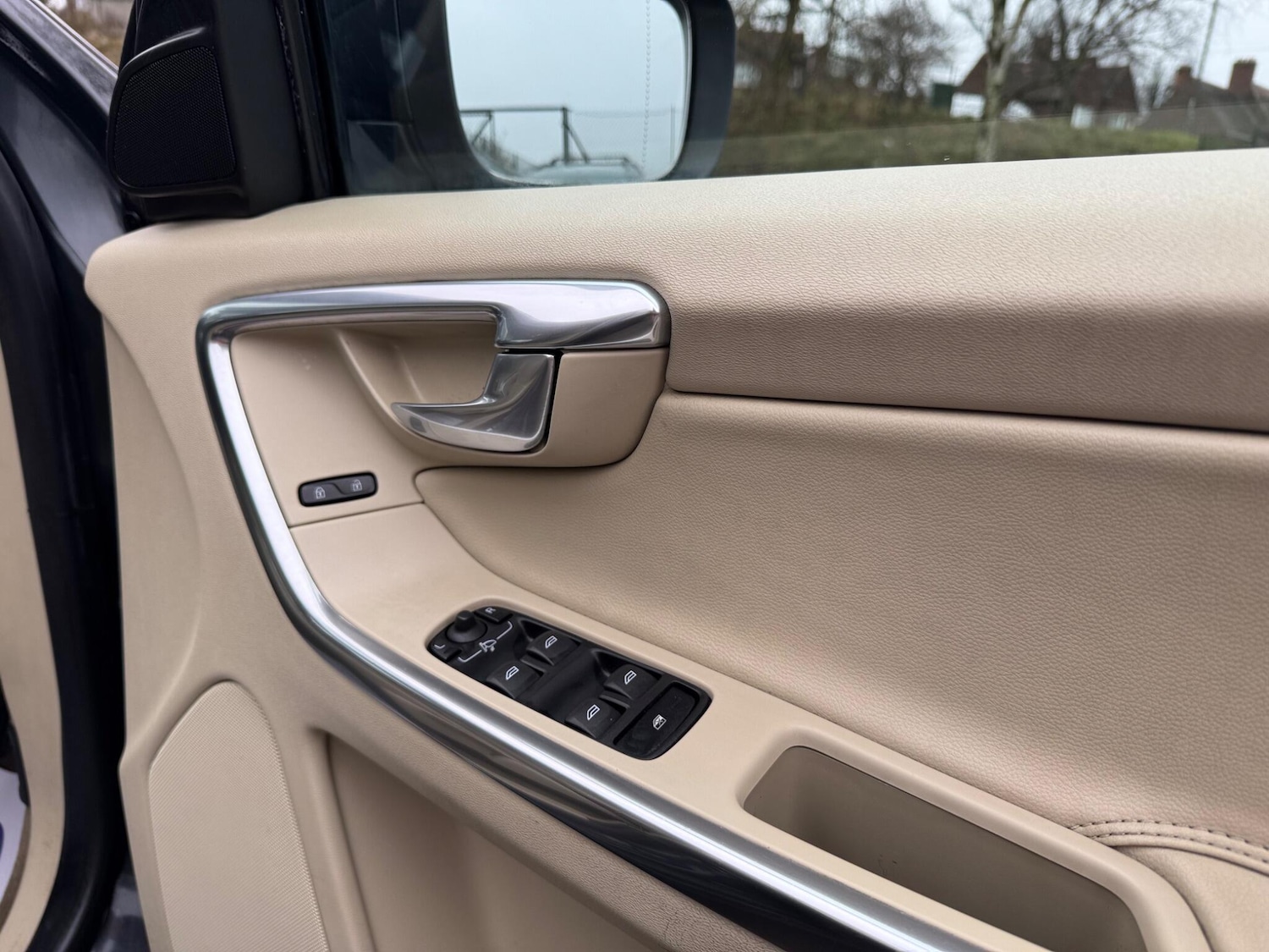 Used Volvo XC60 2014 for sale - 77957156: Photo 28