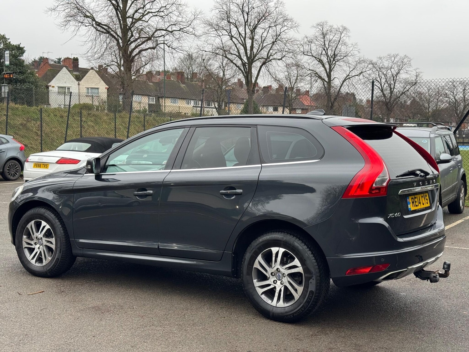 Used Volvo XC60 2014 for sale - 77957156: Photo 6