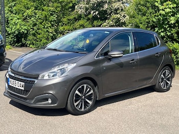 Used Peugeot 208 2019 for sale - 78596408: Photo